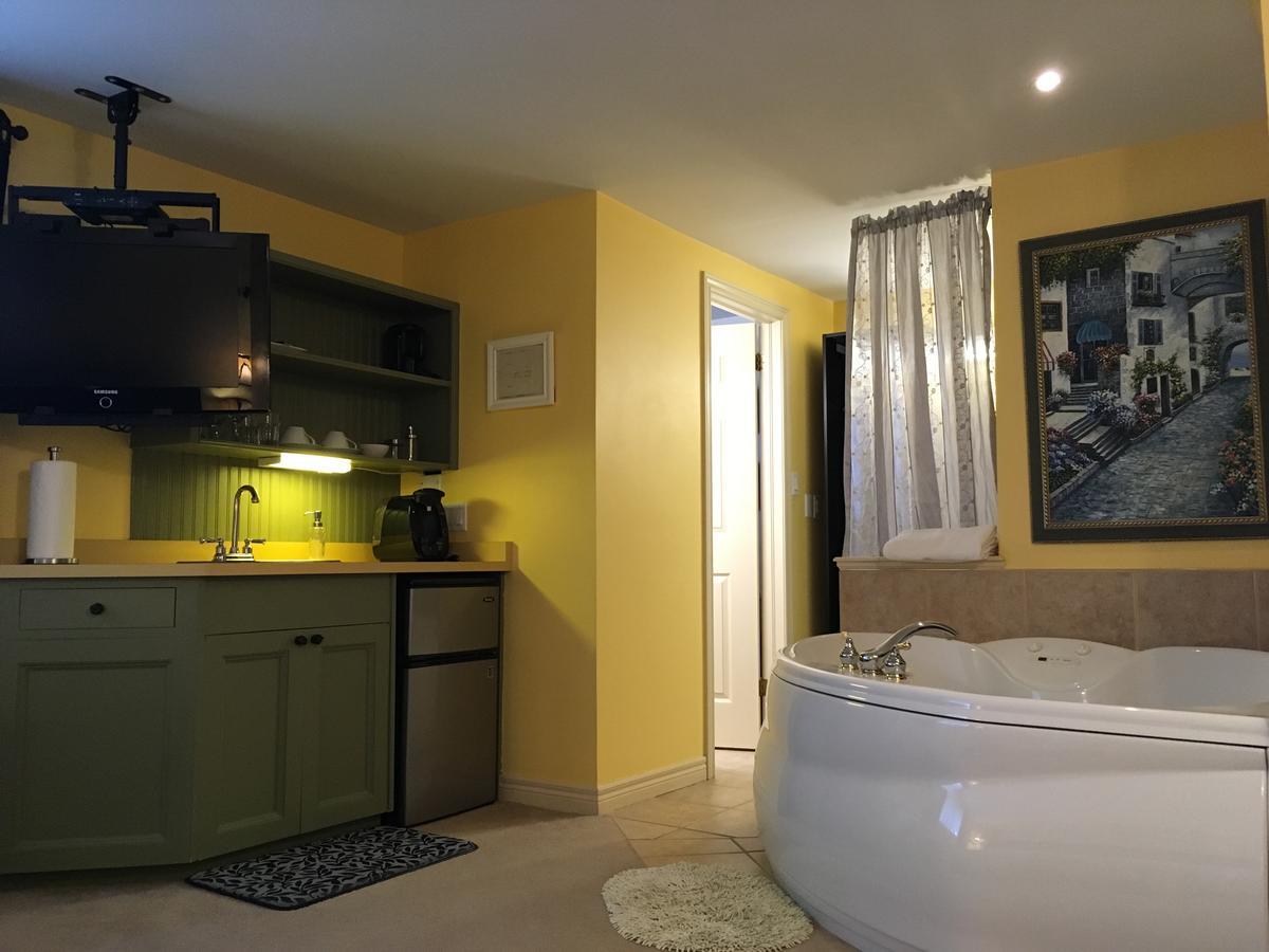 Bed and Breakfast Kellar House Ниагара-он-те-Лейк Экстерьер фото